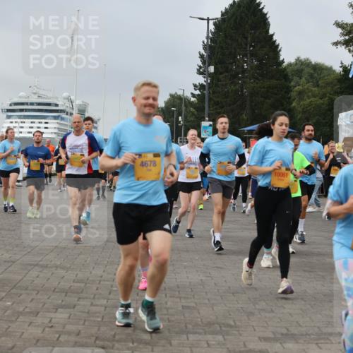 13.09.2026 - Kiel Lauf Andreas Tolksdorf http://msf.ph/oto/10356441 13.09.2026 09:59:08 Kiellinie 4678, 10061 meine-sportfotos.de
