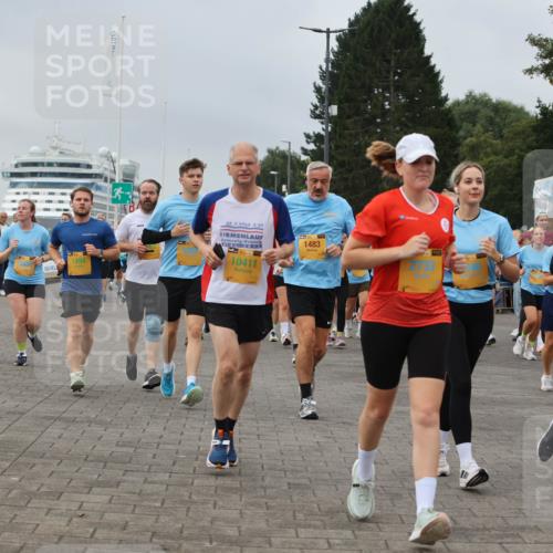 13.09.2026 - Kiel Lauf Andreas Tolksdorf http://msf.ph/oto/10356510 13.09.2026 09:59:10 Kiellinie 1494, 111, 2011, 1, 39, 10411, 1483 meine-sportfotos.de