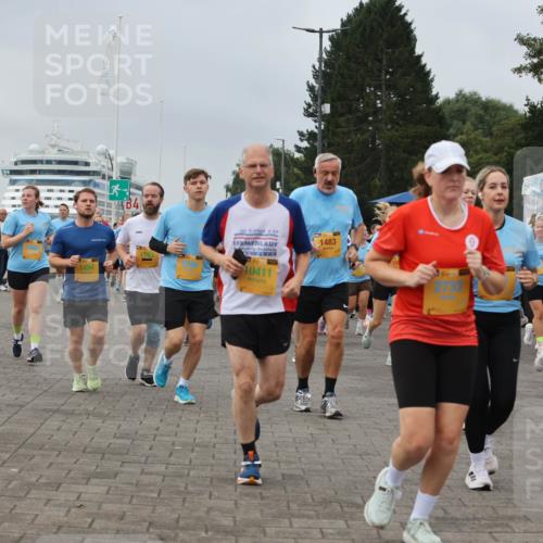 13.09.2026 - Kiel Lauf Andreas Tolksdorf http://msf.ph/oto/10356516 13.09.2026 09:59:10 Kiellinie 1494, 4, 2003, 10411, 1483 meine-sportfotos.de