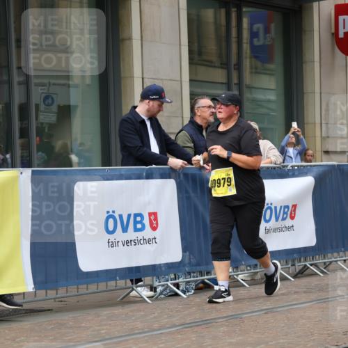 13.09.2026 - 21. swb-Marathon Bremen Strokosch-Dieckow http://msf.ph/oto/10356555 13.09.2026 11:17:12 Ziel 10472, 10756, 10773, 10779, 10979, 11709, 12292, 12334, 10295, 10335, 10999, 11355, 11461, 11495, 11653, 11672, 11867, 12089, 12101, 12287 meine-sportfotos.de