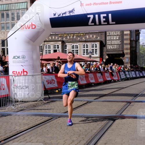 13.09.2026 - 21. swb-Marathon Bremen Tim E. http://msf.ph/oto/10356674 13.09.2026 12:50:57 Ziel 668, 8075 meine-sportfotos.de