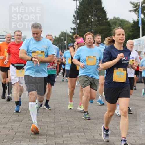 13.09.2026 - Kiel Lauf Andreas Tolksdorf http://msf.ph/oto/10356737 13.09.2026 09:59:19 Kiellinie 9025, 9657, 8542 meine-sportfotos.de