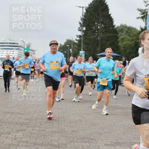 13.09.2026 - Kiel Lauf Andreas Tolksdorf http://msf.ph/oto/10356890 13.09.2026 09:59:27 Kiellinie 3294, 10809, 4, 38, 12608, 18, 14 meine-sportfotos.de