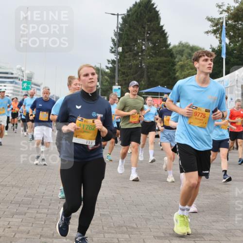 13.09.2026 - Kiel Lauf Andreas Tolksdorf http://msf.ph/oto/10357036 13.09.2026 09:59:32 Kiellinie 38, 11762, 5413, 10, 38, 9775 meine-sportfotos.de