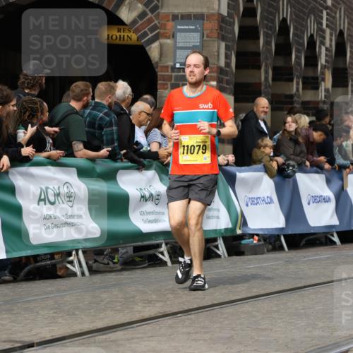 13.09.2026 - 21. swb-Marathon Bremen Strokosch-Dieckow http://msf.ph/oto/10357069 13.09.2026 10:57:04 Ziel 10240, 10372, 10486, 10540, 10610, 10721, 10771, 10824, 10888, 10936, 11064, 11349, 11474, 11601, 11872, 11911, 11996, 12284, 12434, 10166, 10578, 10687, 10700, 10772, 10969, 11236, 11292, 11484, 11667, 12263, 12382, 12383, 12400, 12411 meine-sportfotos.de