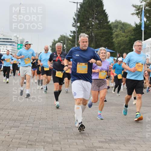 13.09.2026 - Kiel Lauf Andreas Tolksdorf http://msf.ph/oto/10357116 13.09.2026 09:59:35 Kiellinie 6731, 38, 11496, 10077 meine-sportfotos.de