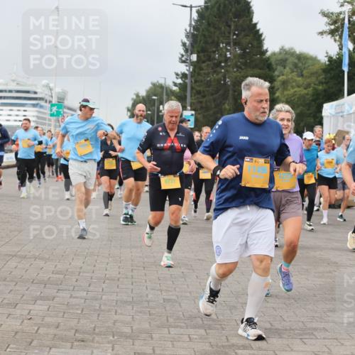 13.09.2026 - Kiel Lauf Andreas Tolksdorf http://msf.ph/oto/10357127 13.09.2026 09:59:35 Kiellinie 6731, 39, 11496, 38, 10077, 489 meine-sportfotos.de