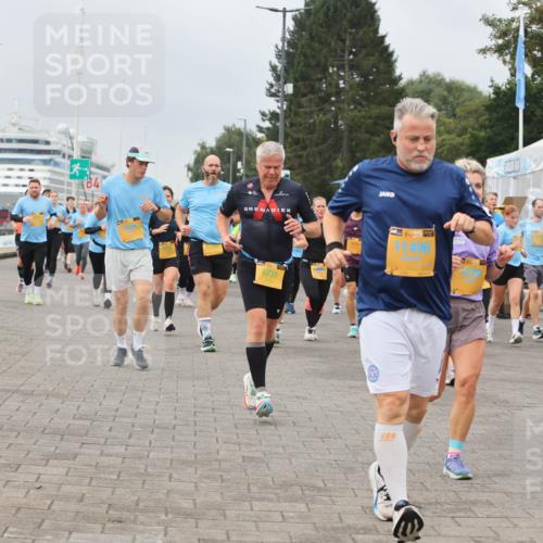 13.09.2026 - Kiel Lauf Andreas Tolksdorf http://msf.ph/oto/10357141 13.09.2026 09:59:35 Kiellinie 6731, 1631, 39, 11496, 0077, 4895 meine-sportfotos.de