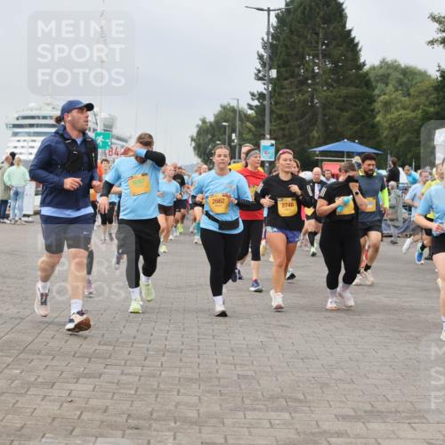 13.09.2026 - Kiel Lauf Andreas Tolksdorf http://msf.ph/oto/10357291 13.09.2026 09:59:40 Kiellinie 9067, 2662, 2746, 3976, 3, 9107 meine-sportfotos.de