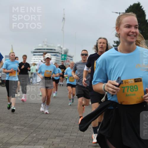 13.09.2026 - Kiel Lauf Andreas Tolksdorf http://msf.ph/oto/10357453 13.09.2026 09:59:59 Kiellinie 6142, 39, 7789, 9265 meine-sportfotos.de