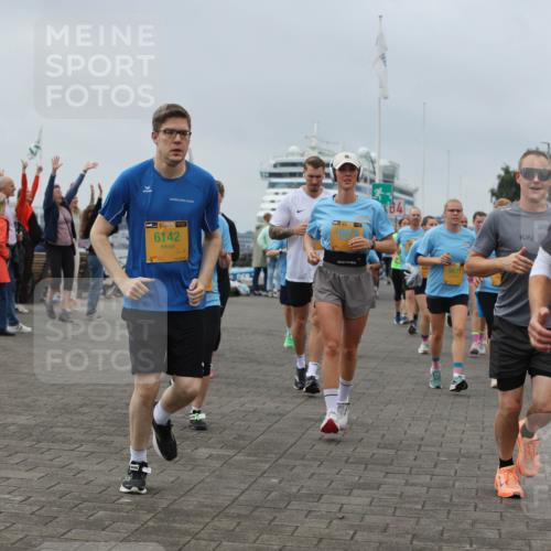 13.09.2026 - Kiel Lauf Andreas Tolksdorf http://msf.ph/oto/10357478 13.09.2026 10:00:00 Kiellinie 38, 6142, 10079, 84, 9677, 5710 meine-sportfotos.de