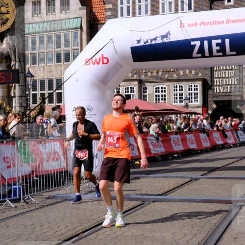 13.09.2026 - 21. swb-Marathon Bremen Tim E. http://msf.ph/oto/10357540 13.09.2026 12:52:39 Ziel 525, 959, 1357, 1507 meine-sportfotos.de