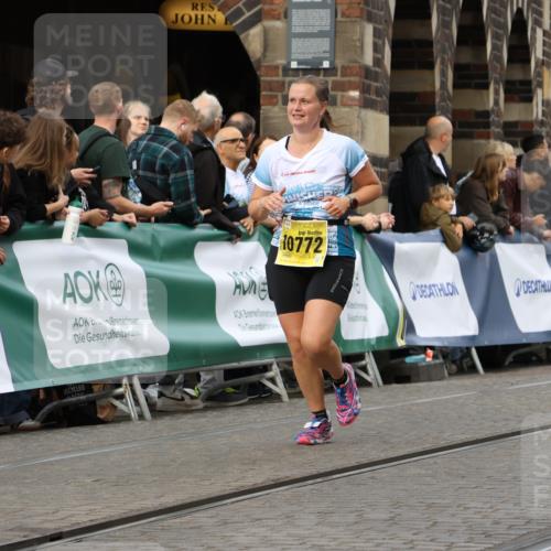 13.09.2026 - 21. swb-Marathon Bremen Strokosch-Dieckow http://msf.ph/oto/10357596 13.09.2026 10:57:14 Ziel 10157, 10408, 10486, 10610, 10771, 10888, 11000, 11079, 11328, 11872, 11946, 12032, 12284, 12434, 10226, 10300, 10394, 10517, 10518, 10687, 11365, 11498, 11609, 11734, 12037, 12111, 12263, 12372, 12400, 12411 meine-sportfotos.de