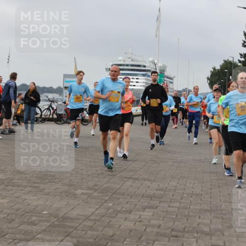 13.09.2026 - Kiel Lauf Andreas Tolksdorf http://msf.ph/oto/10357608 13.09.2026 10:00:05 Kiellinie 5677, 1651, 8974 meine-sportfotos.de