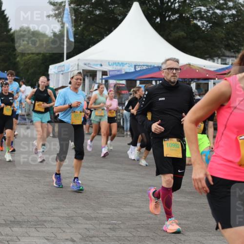 13.09.2026 - Kiel Lauf Andreas Tolksdorf http://msf.ph/oto/10357849 13.09.2026 10:00:16 Kiellinie 386, 467, 3737, 39, 10992, 33, 12603 meine-sportfotos.de