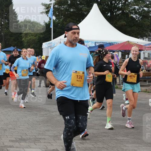 13.09.2026 - Kiel Lauf Andreas Tolksdorf http://msf.ph/oto/10357947 13.09.2026 10:00:18 Kiellinie 5506, 124, 3845, 4670 meine-sportfotos.de