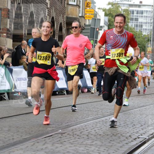 13.09.2026 - 21. swb-Marathon Bremen Strokosch-Dieckow http://msf.ph/oto/10358272 13.09.2026 10:57:24 Ziel 10157, 10166, 10408, 10578, 10700, 10772, 10969, 11000, 11079, 11236, 11292, 11328, 11484, 11667, 11946, 12032, 10177, 10300, 10394, 11106, 11245, 11365, 11480, 11498, 11734, 11965, 11966, 12037, 12111, 12222, 12372 meine-sportfotos.de