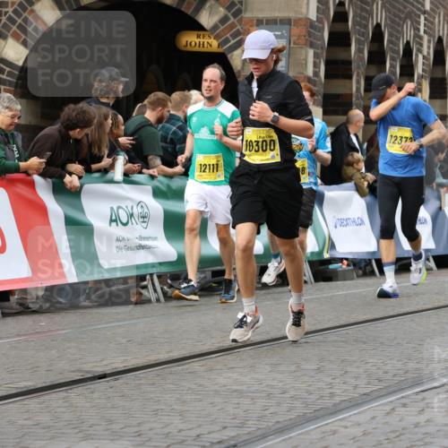 13.09.2026 - 21. swb-Marathon Bremen Strokosch-Dieckow http://msf.ph/oto/10358573 13.09.2026 10:57:35 Ziel 10166, 10226, 10517, 10518, 10578, 10687, 10700, 10772, 10969, 11236, 11292, 11484, 11609, 11667, 12263, 12382, 12383, 12400, 12411, 10460, 10707, 10728, 11153, 11245, 11532, 11568, 11856, 12222, 12228, 12231, 12264, 12427, 12555 meine-sportfotos.de