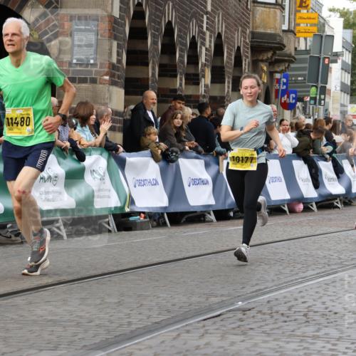 13.09.2026 - 21. swb-Marathon Bremen Strokosch-Dieckow http://msf.ph/oto/10358876 13.09.2026 10:57:40 Ziel 10166, 10226, 10300, 10394, 10517, 10518, 10578, 10687, 10700, 10969, 11236, 11292, 11365, 11484, 11498, 11609, 11667, 11734, 12037, 12111, 12263, 12372, 12382, 12383, 12400, 12411, 10078, 10460, 10565, 10707, 10728, 11153, 11532, 11568, 11824, 11856, 12228, 12231, 12264, 12427, 12551, 12555 meine-sportfotos.de
