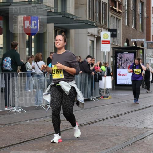 13.09.2026 - 21. swb-Marathon Bremen Strokosch-Dieckow http://msf.ph/oto/10361033 13.09.2026 11:21:42 Ziel 11639, 11698, 12157, 12211, 11104, 11262, 11821 meine-sportfotos.de