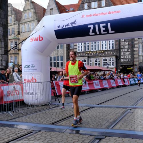 13.09.2026 - 21. swb-Marathon Bremen Tim E. http://msf.ph/oto/10361422 13.09.2026 12:58:58 Ziel 346, 1576, 2049, 5672, 6929, 8311 meine-sportfotos.de