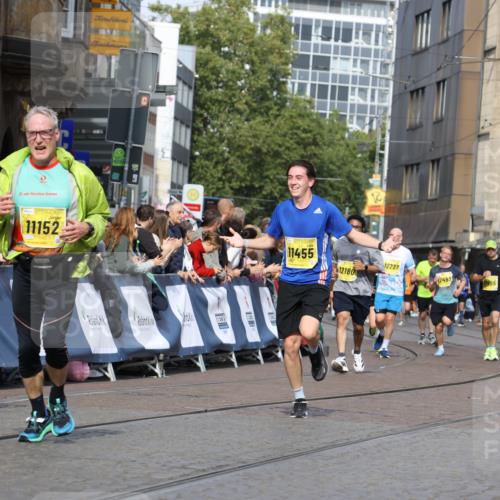 13.09.2026 - 21. swb-Marathon Bremen Strokosch-Dieckow http://msf.ph/oto/10361759 13.09.2026 10:58:32 Ziel 10249, 10494, 10530, 10543, 10604, 10673, 10750, 10798, 10826, 10828, 10903, 10914, 10931, 10932, 11120, 11131, 11202, 11295, 11388, 11403, 11420, 11750, 11752, 11884, 11906, 11952, 12017, 12092, 12386, 12387, 12441, 12482, 11030, 11189, 11228, 11488, 11743, 11955, 12237, 12320, 12505 meine-sportfotos.de