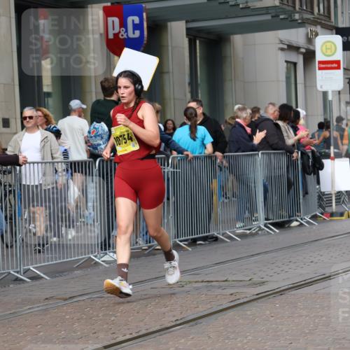 13.09.2026 - 21. swb-Marathon Bremen Strokosch-Dieckow http://msf.ph/oto/10362163 13.09.2026 11:23:08 Ziel 10349, 10754, 10925, 11266, 11663, 12340, 12440, 12083 meine-sportfotos.de