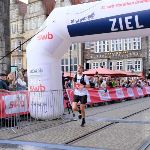 13.09.2026 - 21. swb-Marathon Bremen Tim E. http://msf.ph/oto/10362220 13.09.2026 12:59:37 Ziel 658, 1248, 1508, 1751, 1800, 1993, 2651, 3584, 4096, 6991, 8383, 9533 meine-sportfotos.de