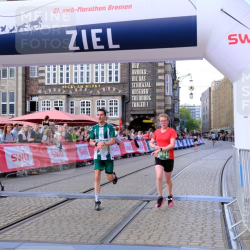 13.09.2026 - 21. swb-Marathon Bremen Tim E. http://msf.ph/oto/10362315 13.09.2026 12:59:41 Ziel 658, 1248, 1751, 1800, 1993, 2651, 3251, 4096, 8383, 9533 meine-sportfotos.de
