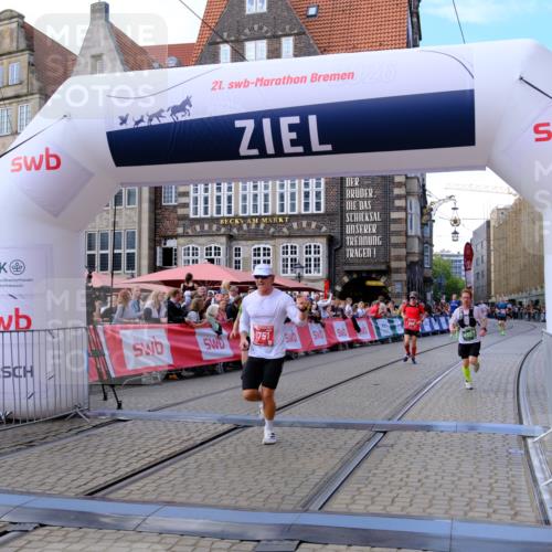 13.09.2026 - 21. swb-Marathon Bremen Tim E. http://msf.ph/oto/10362375 13.09.2026 13:00:02 Ziel 126, 277, 466, 807, 862, 1320, 1485, 1852, 4964, 5316, 5828, 6557, 8850 meine-sportfotos.de