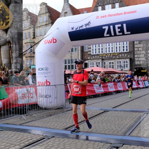 13.09.2026 - 21. swb-Marathon Bremen Tim E. http://msf.ph/oto/10362595 13.09.2026 13:00:07 Ziel 126, 277, 807, 1320, 1485, 1852, 6557, 8850, 9153 meine-sportfotos.de