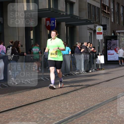 13.09.2026 - 21. swb-Marathon Bremen Strokosch-Dieckow http://msf.ph/oto/10362771 13.09.2026 11:23:44 Ziel 10292, 10413, 10970, 11266, 11663, 12340, 12440 meine-sportfotos.de