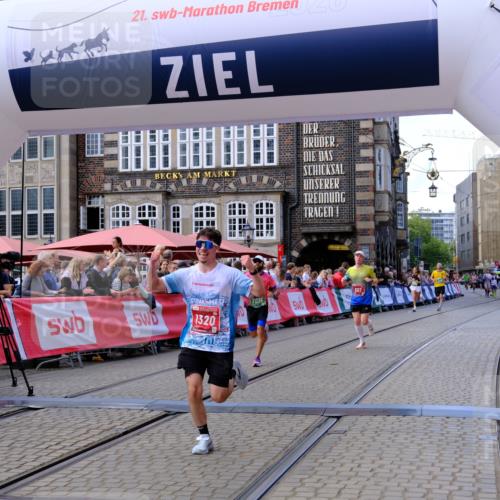 13.09.2026 - 21. swb-Marathon Bremen Tim E. http://msf.ph/oto/10362991 13.09.2026 13:00:38 Ziel 671, 912, 2683, 5776, 7015, 8689 meine-sportfotos.de