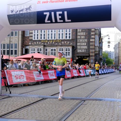 13.09.2026 - 21. swb-Marathon Bremen Tim E. http://msf.ph/oto/10363090 13.09.2026 13:00:40 Ziel 671, 912, 1550, 1754, 2683, 5776, 7015, 8689 meine-sportfotos.de