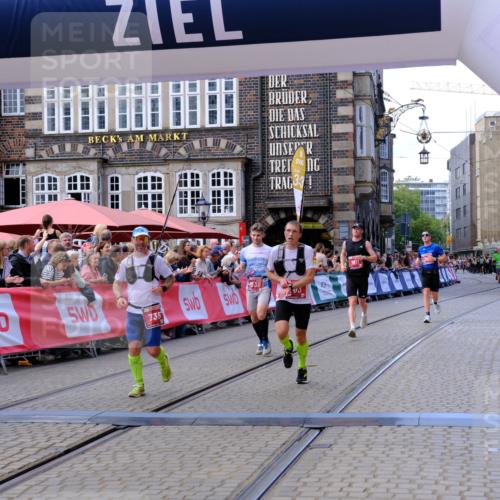 13.09.2026 - 21. swb-Marathon Bremen Tim E. http://msf.ph/oto/10363289 13.09.2026 13:00:50 Ziel 371, 453, 1136, 1550, 1754, 2141, 2683, 4904, 5776 meine-sportfotos.de