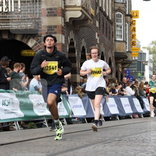 13.09.2026 - 21. swb-Marathon Bremen Strokosch-Dieckow http://msf.ph/oto/10364014 13.09.2026 10:59:26 Ziel 10383, 10415, 10427, 10477, 10668, 10787, 10843, 11034, 11086, 11125, 11267, 11278, 11301, 11302, 11602, 11913, 12015, 12118, 12127, 12131, 12200, 12271, 12297, 12541, 10147, 10745, 11151, 11207, 11519, 11594, 12295, 12481, 12527 meine-sportfotos.de