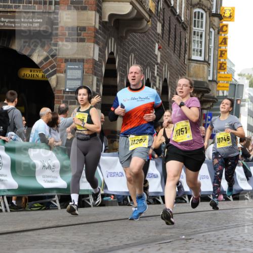 13.09.2026 - 21. swb-Marathon Bremen Strokosch-Dieckow http://msf.ph/oto/10364699 13.09.2026 10:59:39 Ziel 10377, 10492, 10668, 10922, 11086, 11125, 11301, 11302, 11500, 11873, 12118, 12200, 12267, 12295, 12537, 12541, 10236, 10355, 10669, 10691, 10928, 10929, 11054, 11056, 11089, 11194, 11419, 11427, 11501, 11637, 11803, 11904, 12138, 12242, 12243, 12388, 12480 meine-sportfotos.de