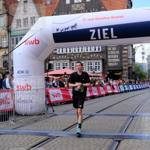 13.09.2026 - 21. swb-Marathon Bremen Tim E. http://msf.ph/oto/10365386 13.09.2026 13:02:56 Ziel 1795, 1850, 3609, 7841, 13237 meine-sportfotos.de