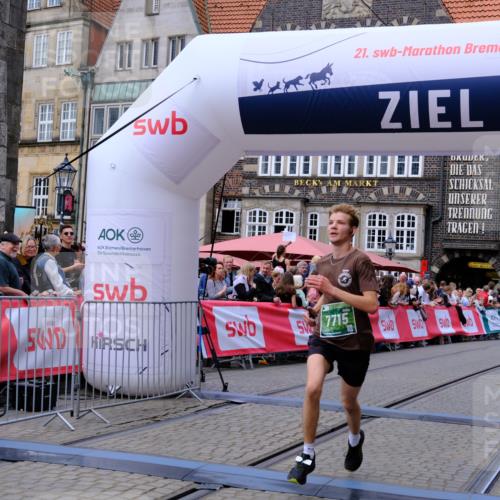 13.09.2026 - 21. swb-Marathon Bremen Tim E. http://msf.ph/oto/10366302 13.09.2026 13:03:49 Ziel 1090, 1372, 1950, 3092, 5024, 5143, 5719, 6973, 7715 meine-sportfotos.de
