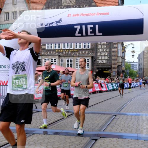 13.09.2026 - 21. swb-Marathon Bremen Tim E. http://msf.ph/oto/10366818 13.09.2026 13:04:19 Ziel 895, 2094, 2889, 3500, 4236, 9061, 9129, 9544, 9642 meine-sportfotos.de