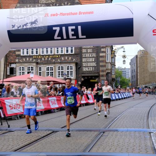 13.09.2026 - 21. swb-Marathon Bremen Tim E. http://msf.ph/oto/10367016 13.09.2026 13:04:33 Ziel 650, 3284, 3424, 4110, 4239, 6815, 7871, 9544, 9813 meine-sportfotos.de