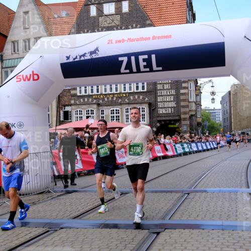 13.09.2026 - 21. swb-Marathon Bremen Tim E. http://msf.ph/oto/10367184 13.09.2026 13:04:36 Ziel 650, 1860, 3284, 3424, 4110, 4239, 6815, 7871, 9813 meine-sportfotos.de