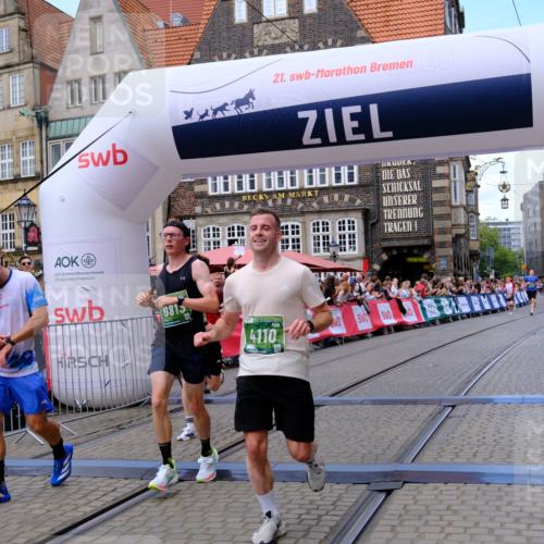 13.09.2026 - 21. swb-Marathon Bremen Tim E. http://msf.ph/oto/10367250 13.09.2026 13:04:36 Ziel 650, 1860, 3284, 3424, 4110, 4239, 6815, 7871, 9813 meine-sportfotos.de
