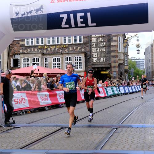 13.09.2026 - 21. swb-Marathon Bremen Tim E. http://msf.ph/oto/10367781 13.09.2026 13:04:54 Ziel 744, 1223, 1224, 1860, 2207, 2956, 5283, 8701, 8936, 9070, 13034 meine-sportfotos.de