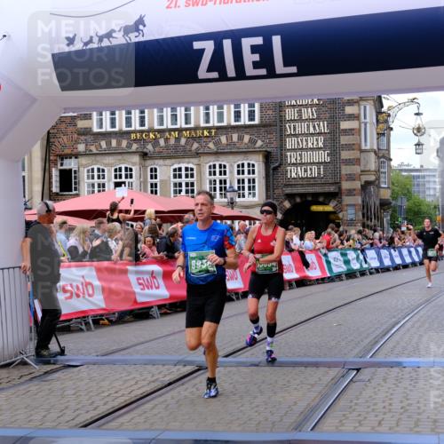 13.09.2026 - 21. swb-Marathon Bremen Tim E. http://msf.ph/oto/10367801 13.09.2026 13:04:55 Ziel 744, 1223, 1224, 1712, 1860, 2207, 2956, 5283, 8701, 8936, 9070, 13034 meine-sportfotos.de