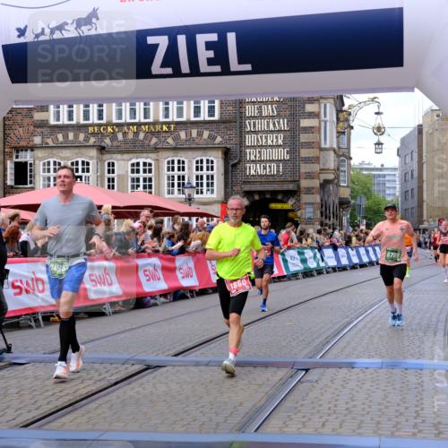 13.09.2026 - 21. swb-Marathon Bremen Tim E. http://msf.ph/oto/10368240 13.09.2026 13:05:16 Ziel 1336, 2646, 3196, 4729, 5674, 6708, 7538, 7814, 8054, 9306, 9495, 9689, 13187 meine-sportfotos.de