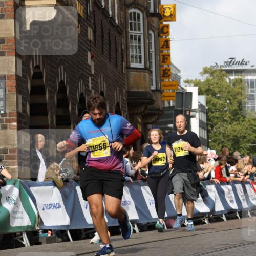 13.09.2026 - 21. swb-Marathon Bremen Strokosch-Dieckow http://msf.ph/oto/10369025 13.09.2026 11:00:51 Ziel 10263, 10272, 10275, 10306, 10369, 10677, 10801, 11045, 11126, 11129, 11162, 11180, 11687, 11708, 11769, 11838, 12018, 12291, 12394, 12430, 12530, 12531, 10093, 10428, 10639, 10753, 11049, 11116, 11247, 11359, 11540, 11728, 11850, 12085, 12116, 12428 meine-sportfotos.de