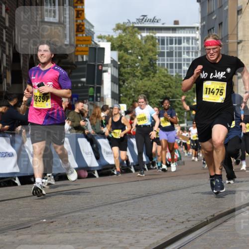 13.09.2026 - 21. swb-Marathon Bremen Strokosch-Dieckow http://msf.ph/oto/10369377 13.09.2026 11:00:54 Ziel 10263, 10272, 10275, 10306, 10369, 10677, 11045, 11126, 11162, 11180, 11343, 11475, 11556, 11687, 11708, 11769, 11838, 12018, 12430, 10093, 10428, 10639, 10753, 10964, 10965, 11049, 11116, 11428, 11540, 11681, 11682, 11728, 11850, 12085, 12116, 12241, 12428 meine-sportfotos.de