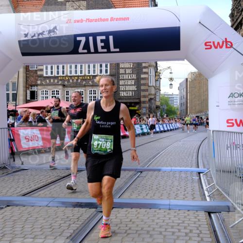 13.09.2026 - 21. swb-Marathon Bremen Tim E. http://msf.ph/oto/10369555 13.09.2026 13:07:23 Ziel 749, 1540, 1863, 3794, 3973, 6053, 7636, 7876, 9708, 9927 meine-sportfotos.de