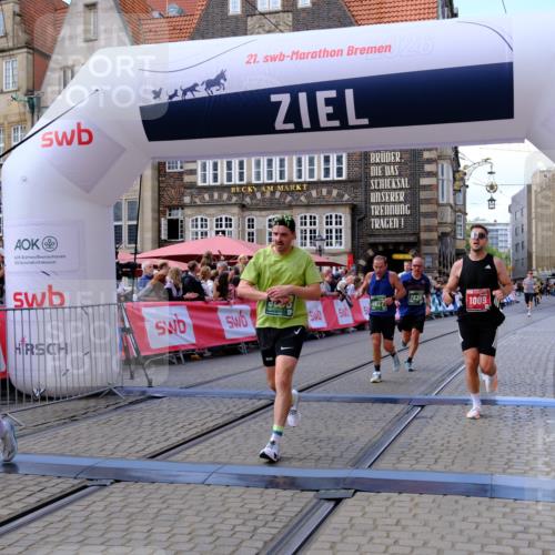 13.09.2026 - 21. swb-Marathon Bremen Tim E. http://msf.ph/oto/10369691 13.09.2026 13:07:32 Ziel 1540, 1863, 3043, 3118, 4743, 4808, 6053, 7636, 7876, 8980, 9927 meine-sportfotos.de